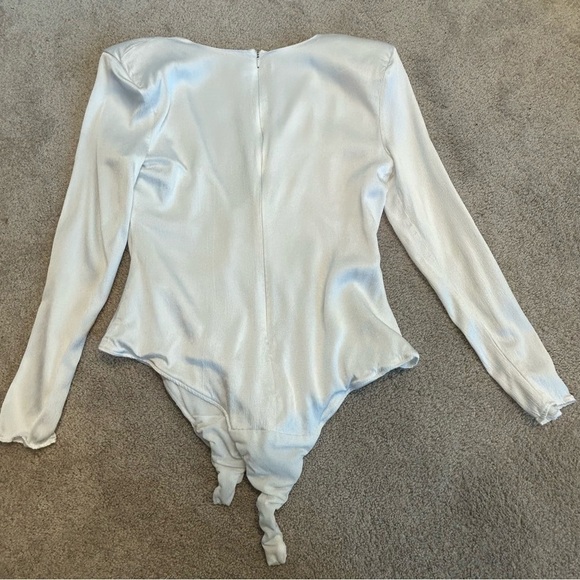 Zara white satin effect ruched long sleeve V-neck bodysuit Sz XL NWOT - Picture 6 of 13